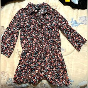 Girls Size XSmall (4/5) Cute Ditsy Floral Long Sleeve Romper